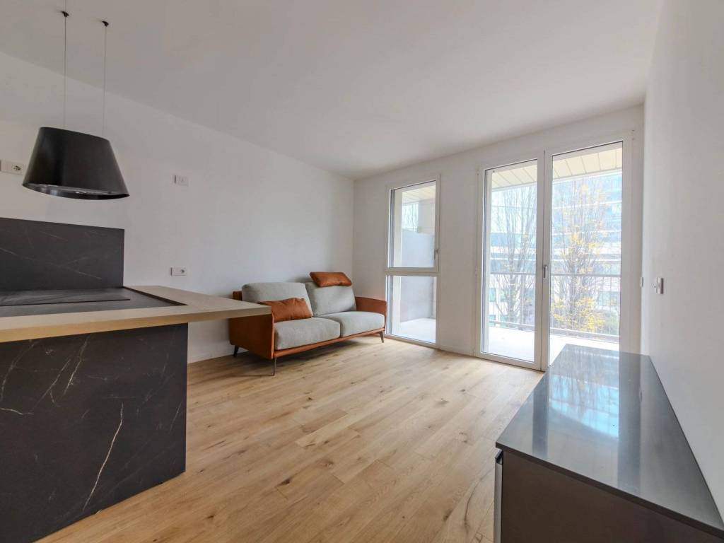 appartamento in vendita a Milano in zona QT8