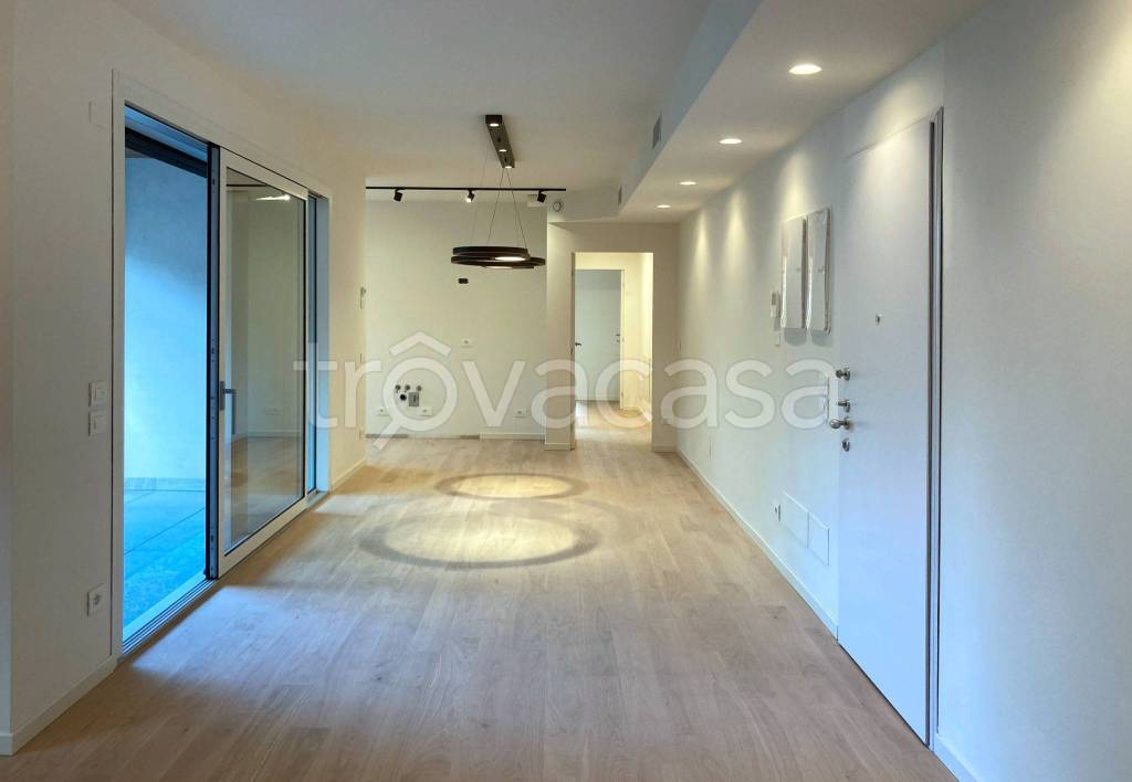 appartamento in vendita a Milano in zona Ghisolfa