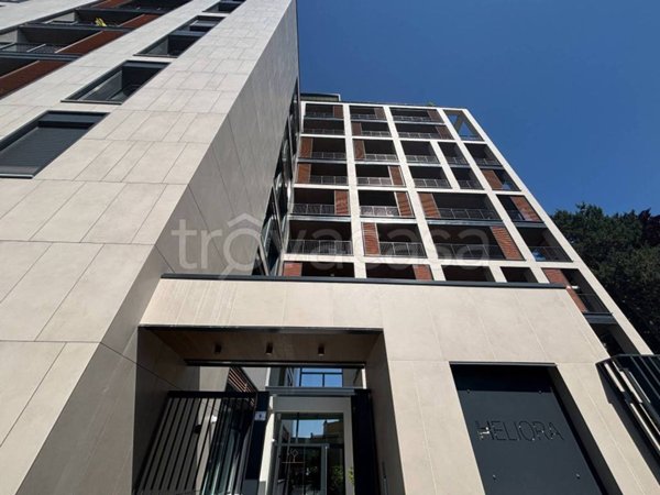 appartamento in vendita a Milano in zona Ghisolfa