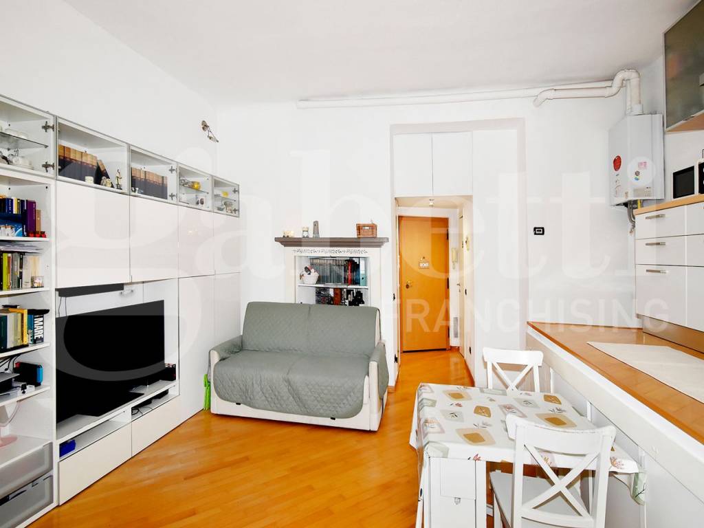 appartamento in vendita a Milano in zona Bovisa