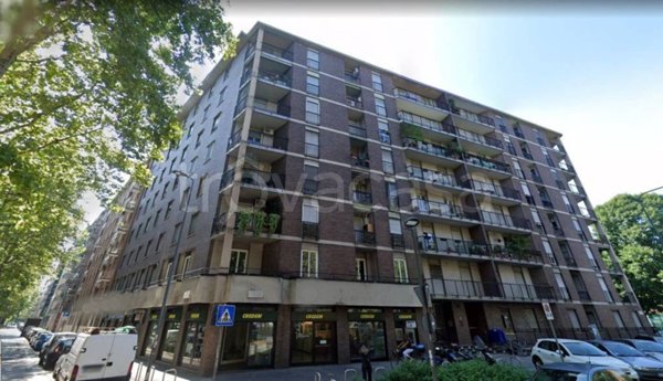 ufficio in vendita a Milano in zona San Siro
