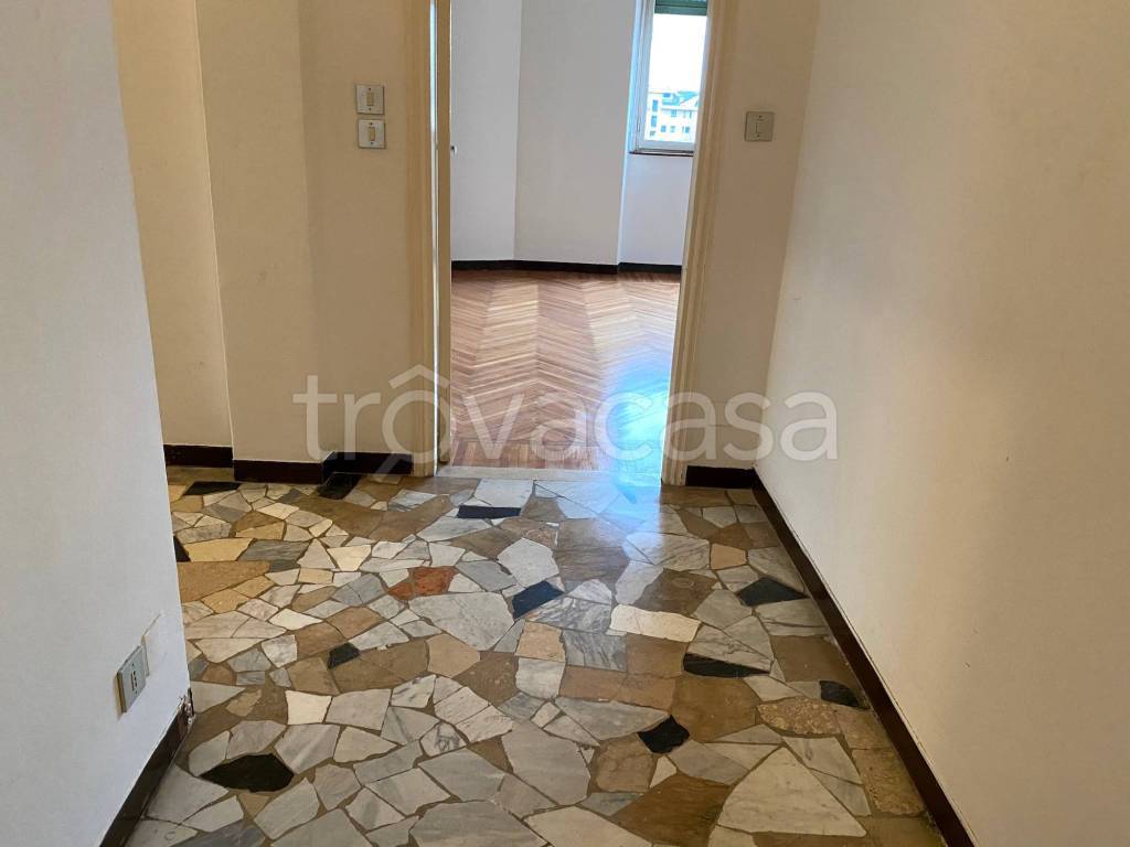 appartamento in vendita a Milano in zona Porta Romana