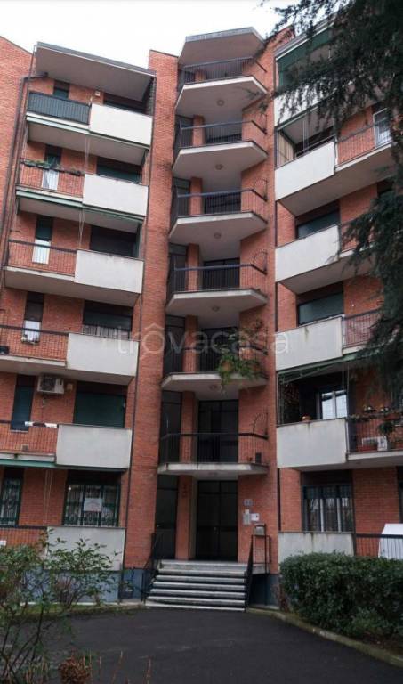 appartamento in vendita a Milano in zona Comasina