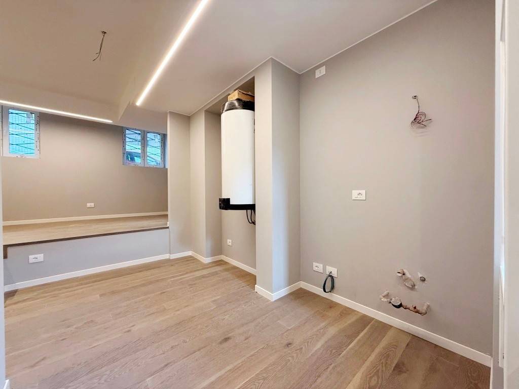 appartamento in vendita a Milano in zona Solari