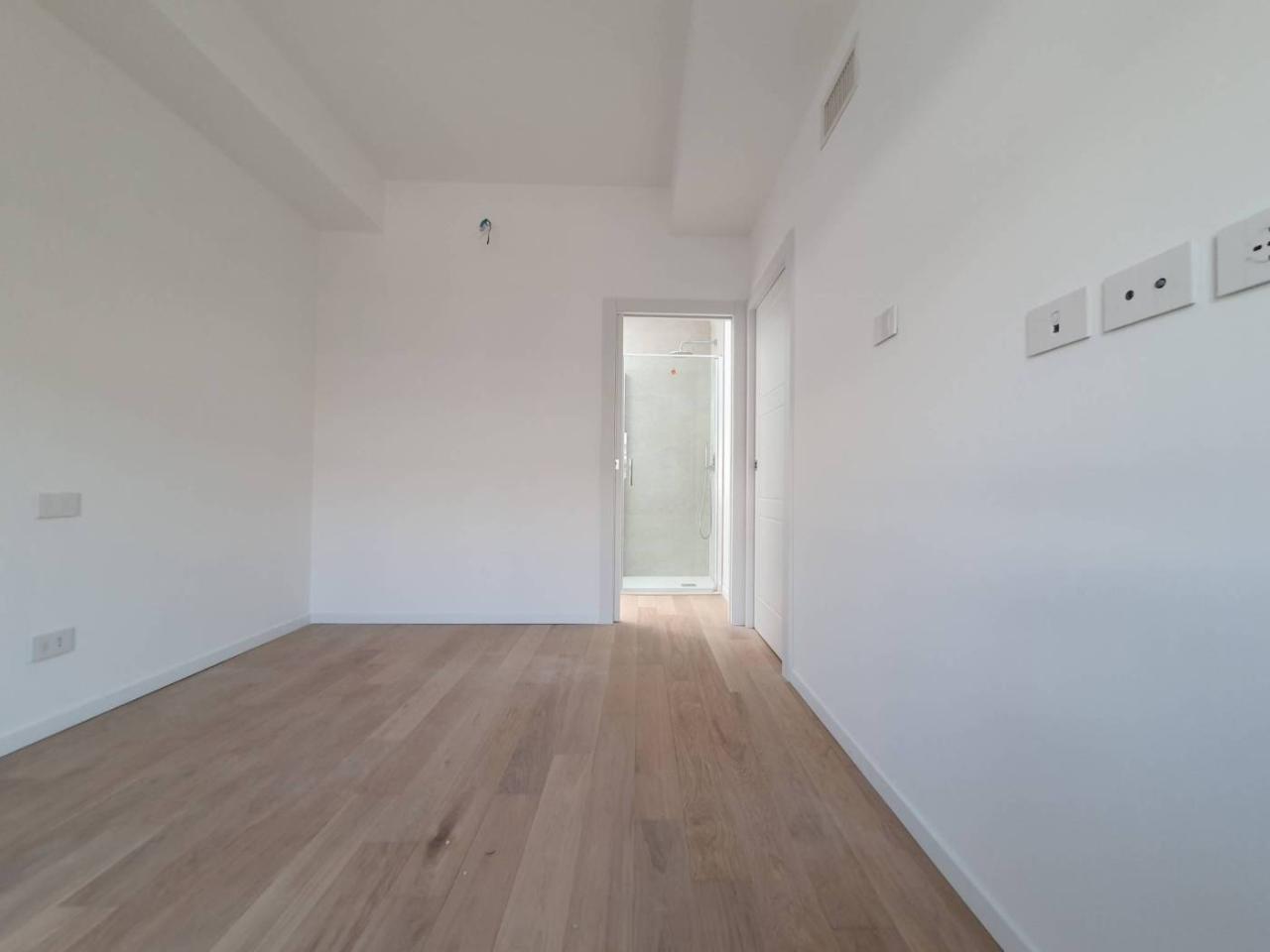 appartamento in vendita a Milano in zona Solari
