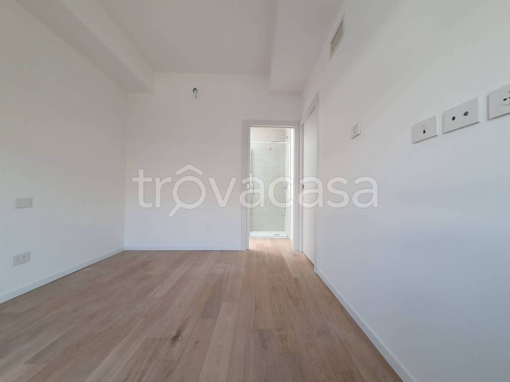 appartamento in vendita a Milano in zona Solari