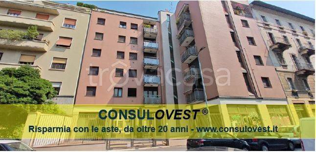 negozio in vendita a Milano
