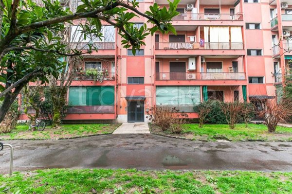 appartamento in vendita a Milano in zona Bovisa