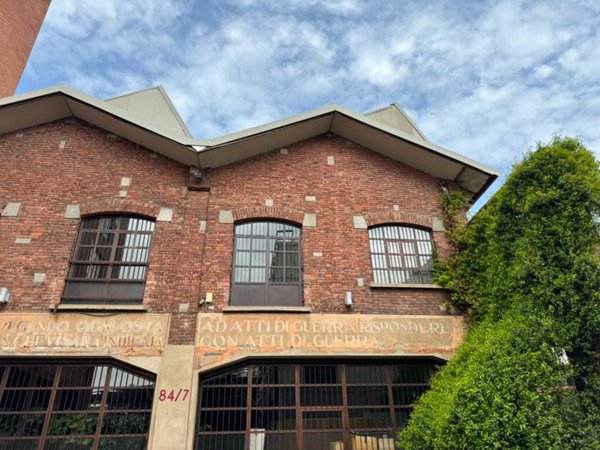 appartamento in vendita a Milano in zona Taliedo