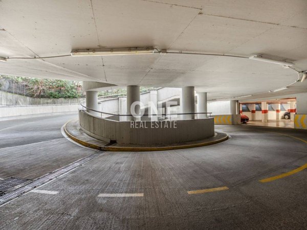 intera palazzina in vendita a Milano in zona Guastalla