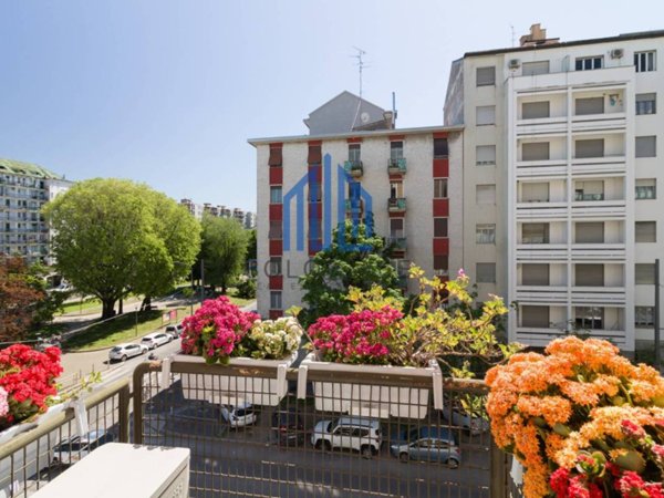 appartamento in vendita a Milano in zona Città Studi