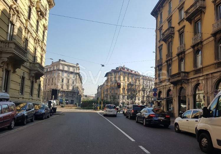 appartamento in vendita a Milano in zona Sempione