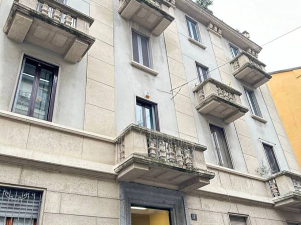 appartamento in vendita a Milano in zona XXII Marzo