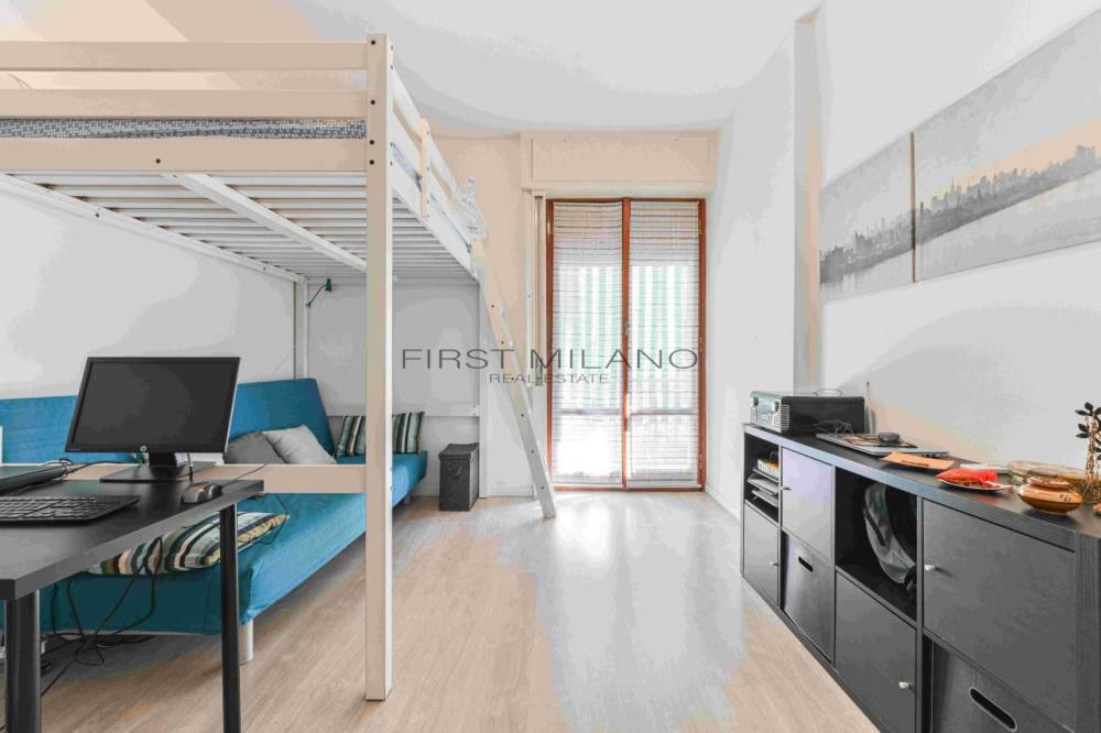 appartamento in vendita a Milano in zona Isola