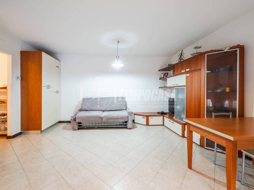 appartamento in vendita a Milano in zona Lambrate