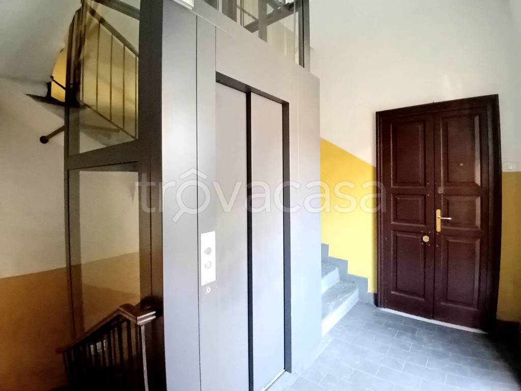 appartamento in vendita a Milano in zona Porta Venezia