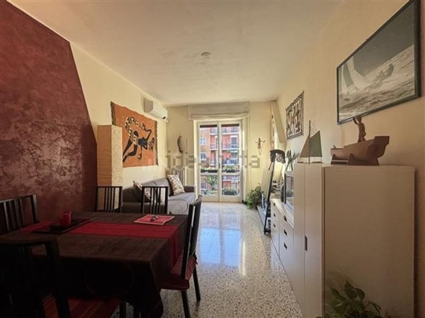 appartamento in vendita a Milano in zona Famagosta