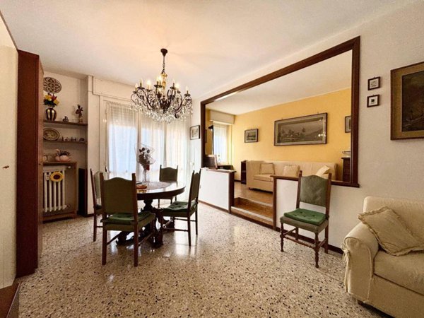 appartamento in vendita a Milano in zona Barona