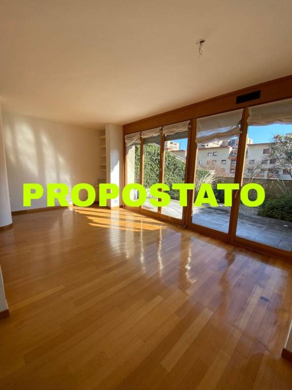 appartamento in vendita a Milano in zona Bicocca