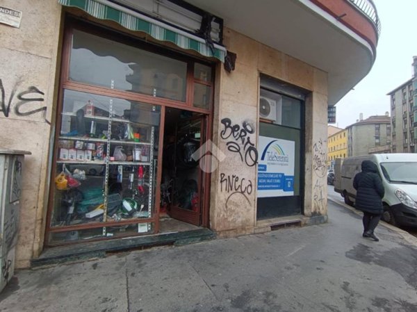 negozio in vendita a Milano in zona Porta Vittoria