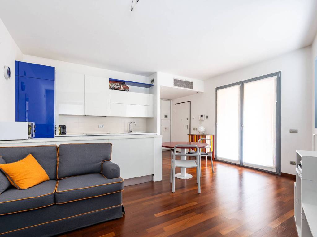appartamento in vendita a Milano in zona Città Studi