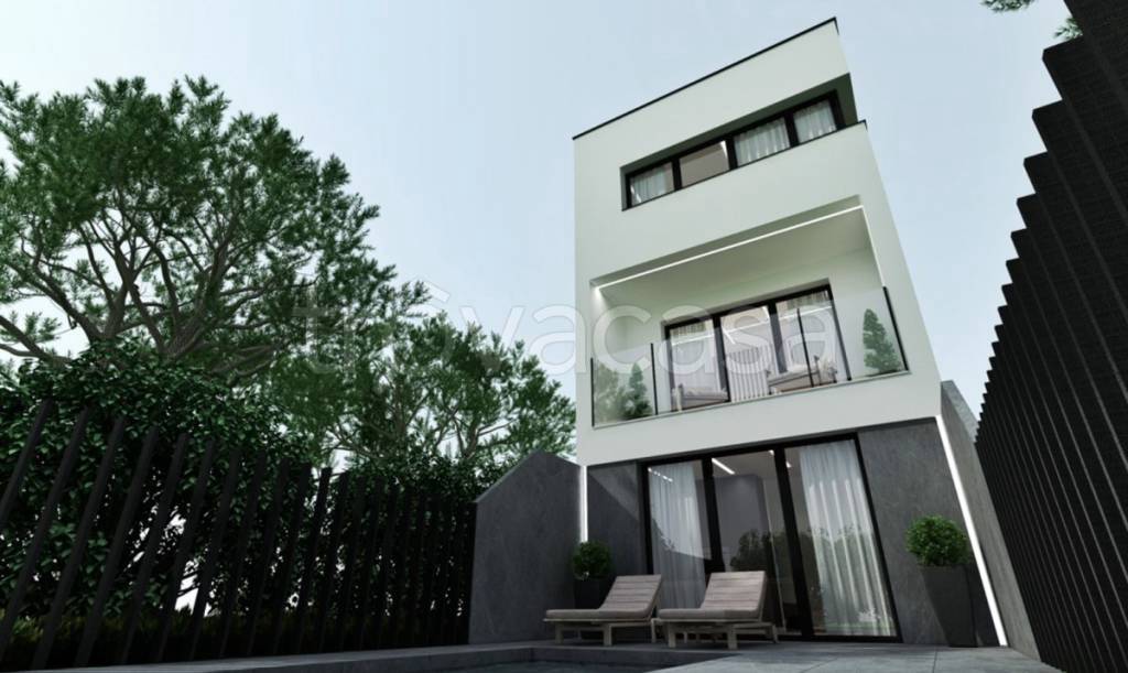 appartamento in vendita a Milano in zona Forlanini