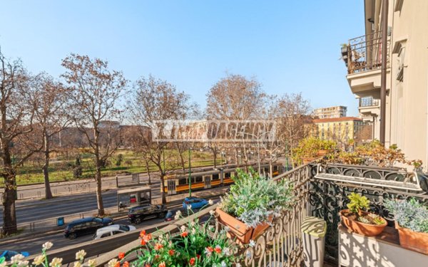 appartamento in vendita a Milano in zona Casoretto