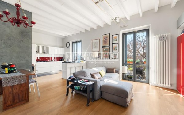 appartamento in vendita a Milano in zona Casoretto