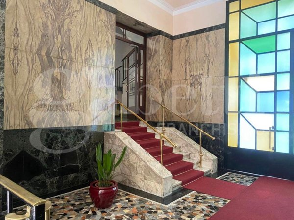 appartamento in vendita a Milano in zona Loreto