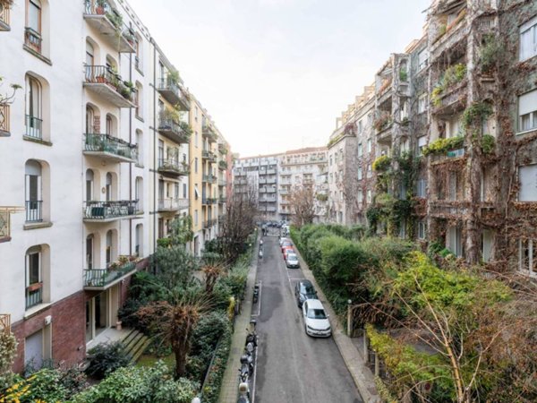 appartamento in vendita a Milano in zona Solari
