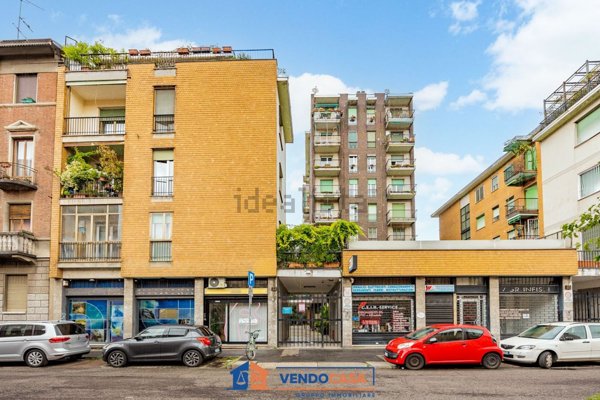 appartamento in vendita a Milano in zona Stadera