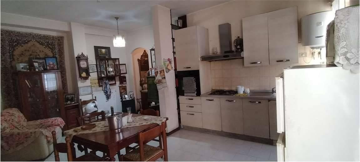 appartamento in vendita a Milano in zona Muggiano