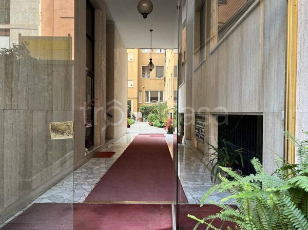 appartamento in vendita a Milano in zona Bocconi