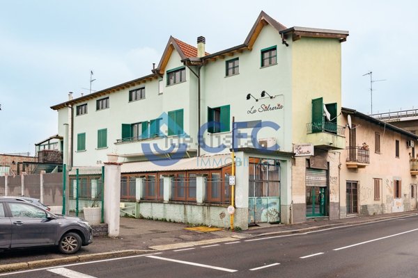 appartamento in vendita a Milano in zona Forlanini