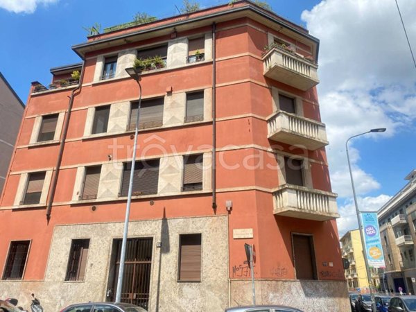 appartamento in vendita a Milano in zona Il Portello