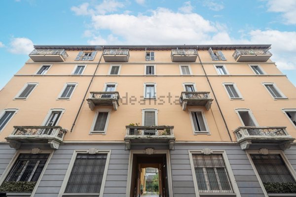 appartamento in vendita a Milano in zona Vigentino