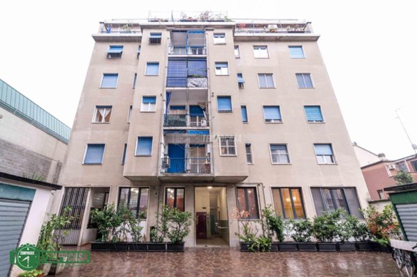 appartamento in vendita a Milano in zona Crescenzago