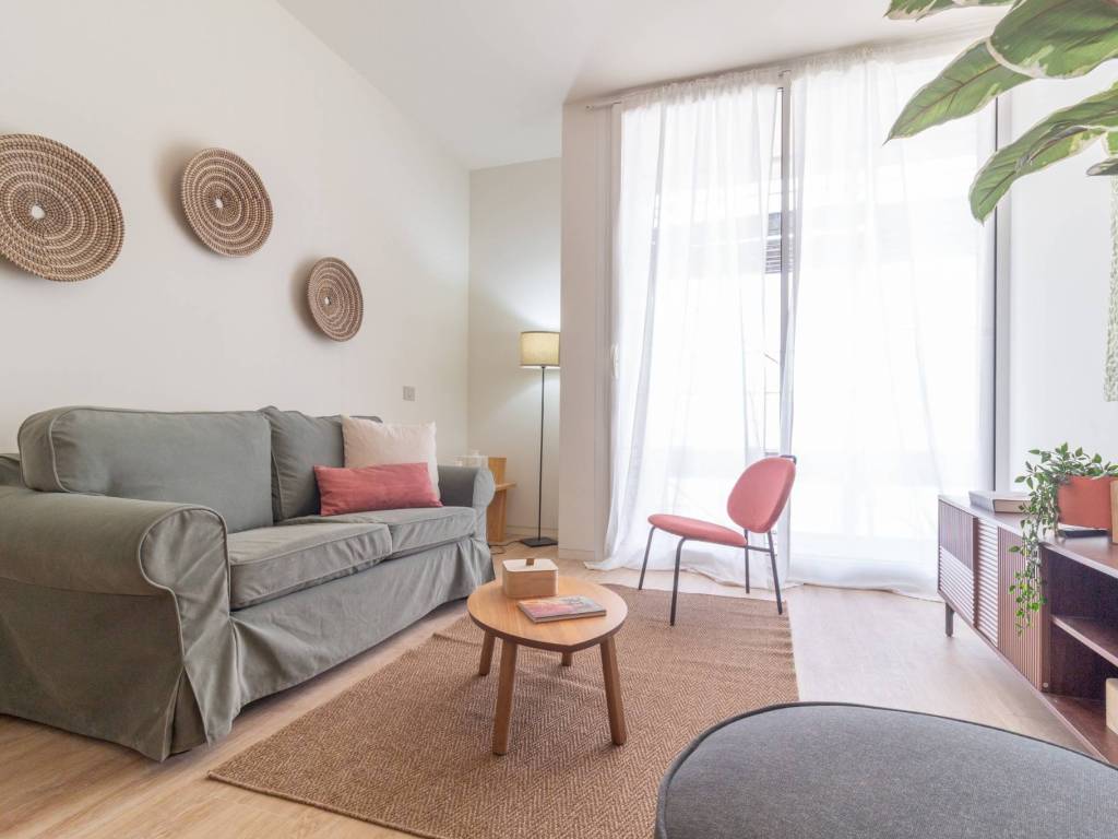 appartamento in vendita a Milano in zona Vigentino