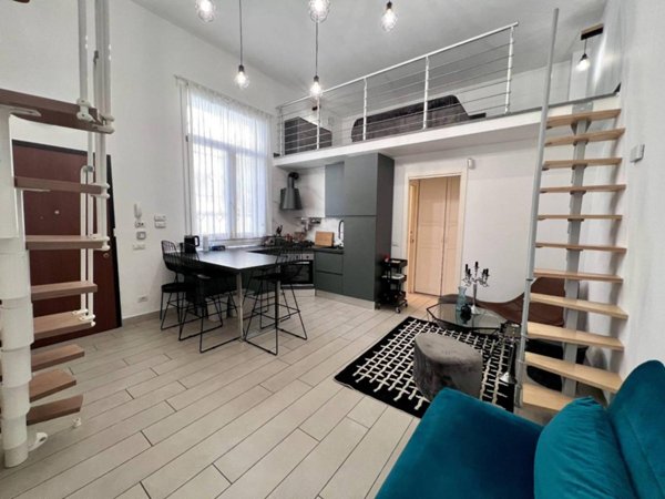 appartamento in vendita a Milano in zona Corvetto