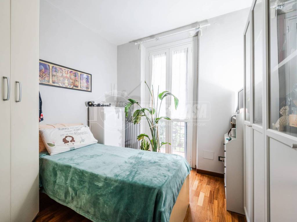 appartamento in vendita a Milano in zona Vigentino