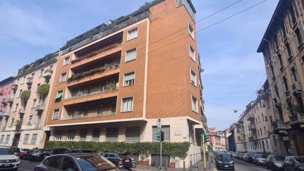 appartamento in vendita a Milano in zona Cinque Giornate
