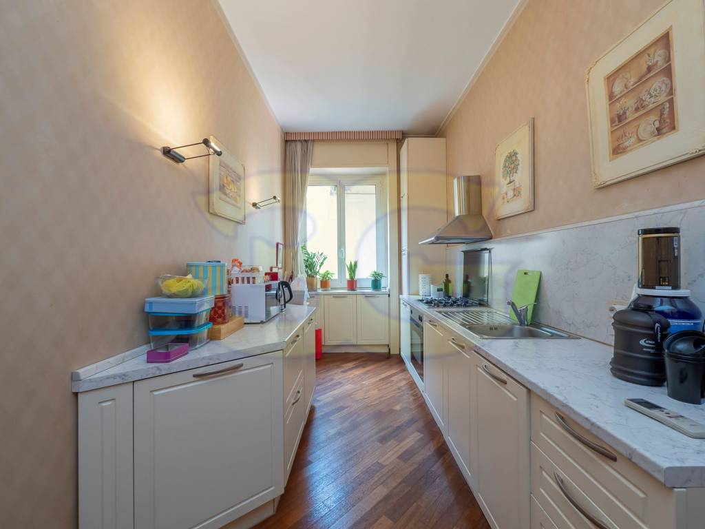 appartamento in vendita a Milano in zona Città Studi