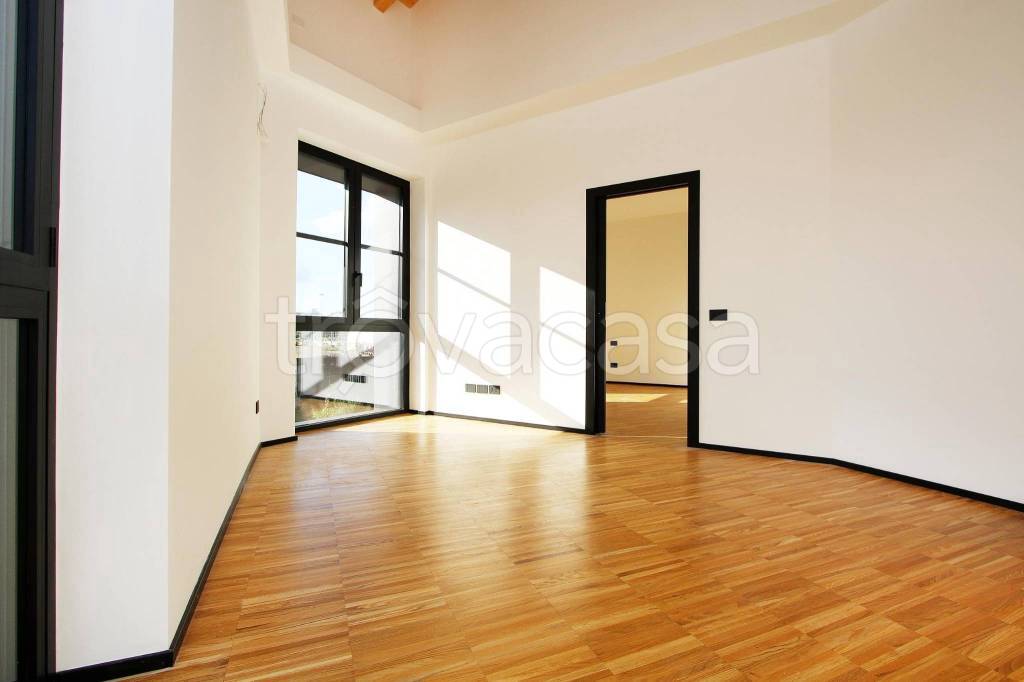appartamento in vendita a Milano in zona Bovisa