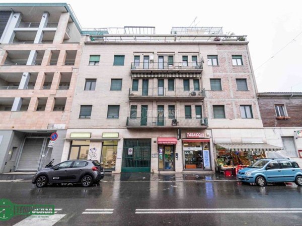 appartamento in vendita a Milano in zona Crescenzago
