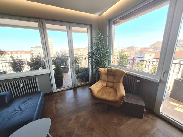 appartamento in vendita a Milano in zona Sempione