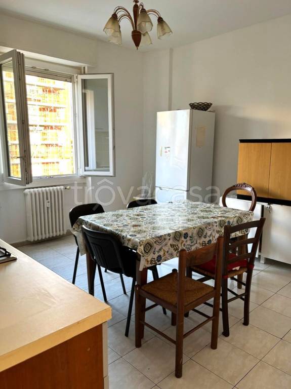 appartamento in vendita a Milano in zona Famagosta