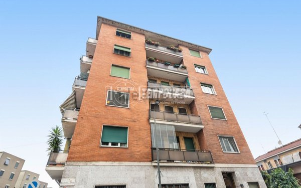 appartamento in vendita a Milano in zona Calvairate
