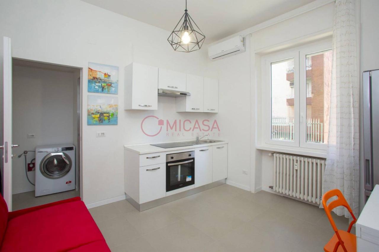 appartamento in vendita a Milano in zona Gorla