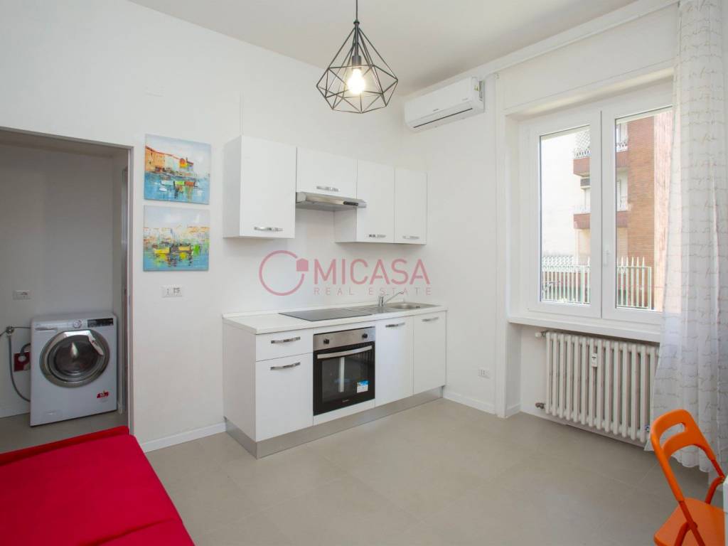 appartamento in vendita a Milano in zona Gorla