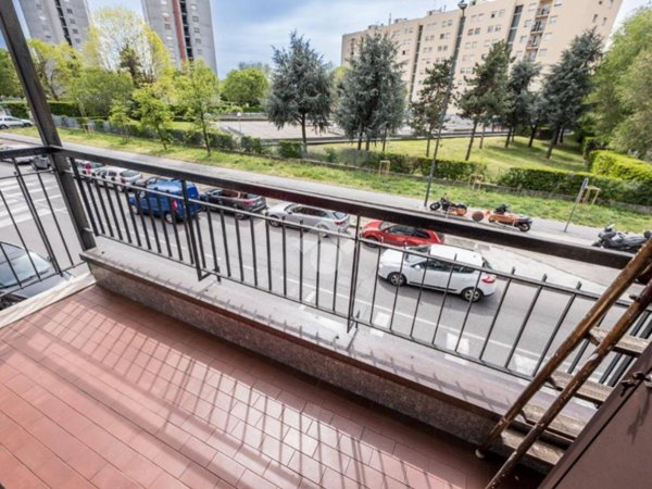 appartamento in vendita a Milano in zona Corvetto
